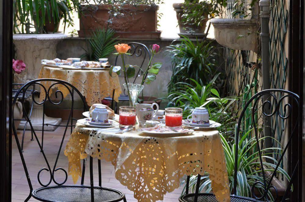 Residenza Antica Roma Hotel Bagian luar foto