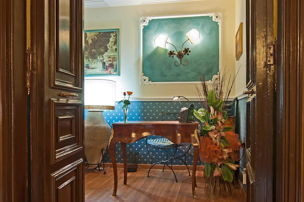 Residenza Antica Roma Hotel Bagian luar foto